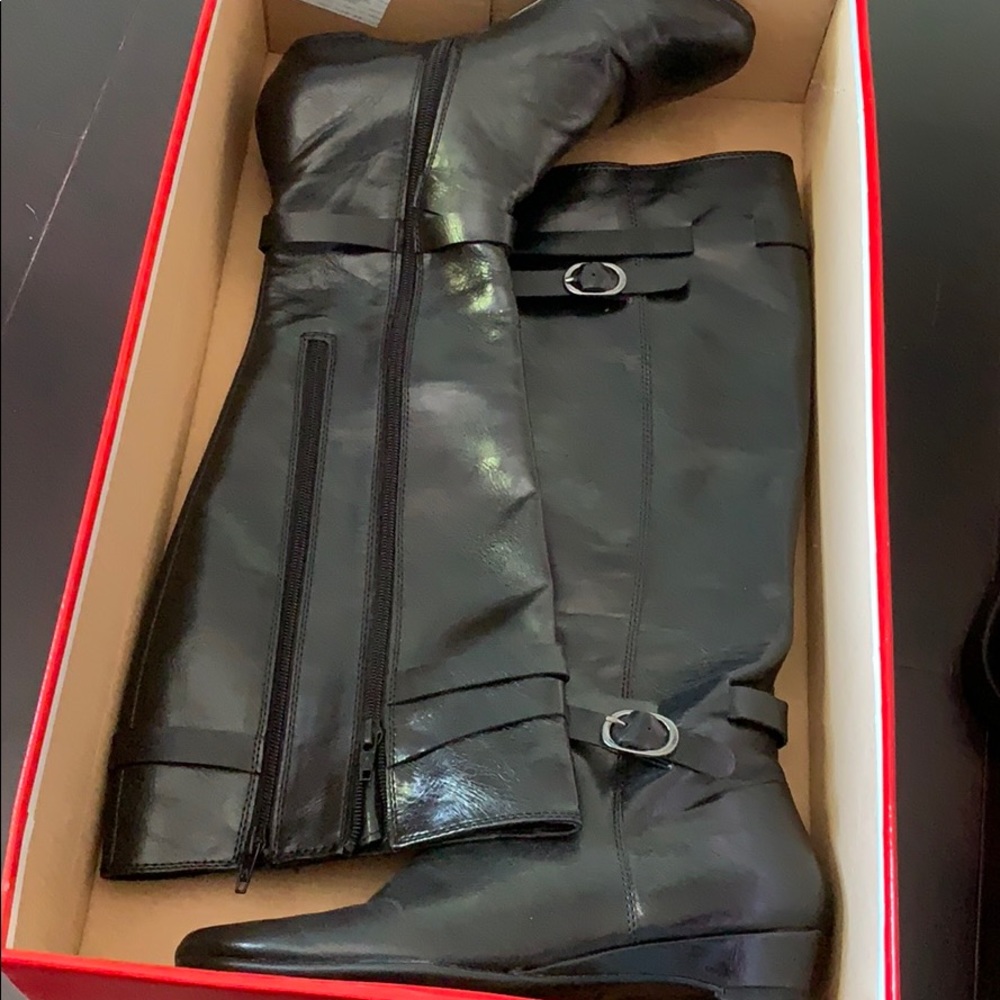 Aerosoles black tall boots size 7.5